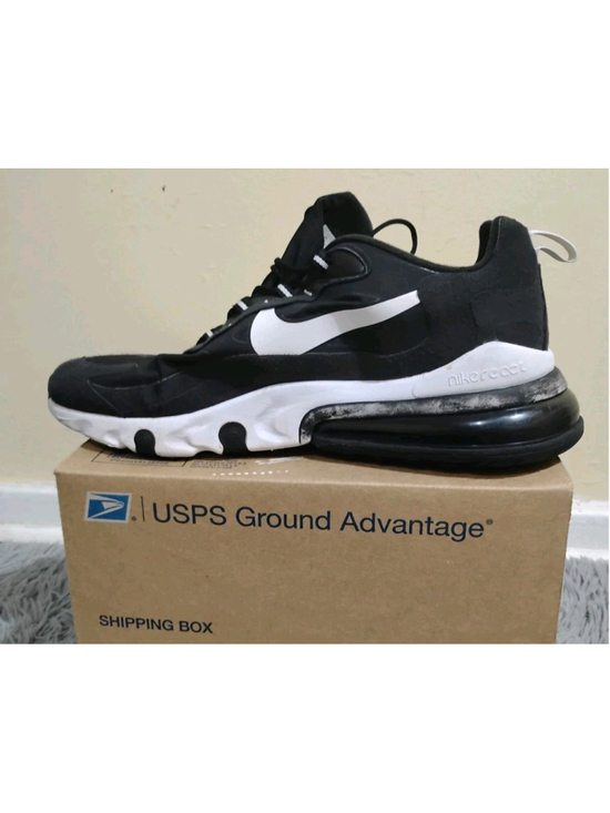 Nike Air Max React 270 Men Size 14 Black White Running Shoes CI3866-004 main image 11